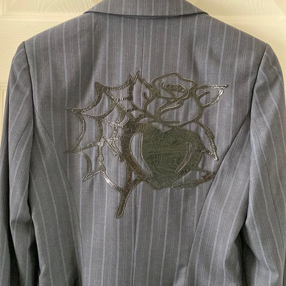 Jacket - Picture 1 of 4